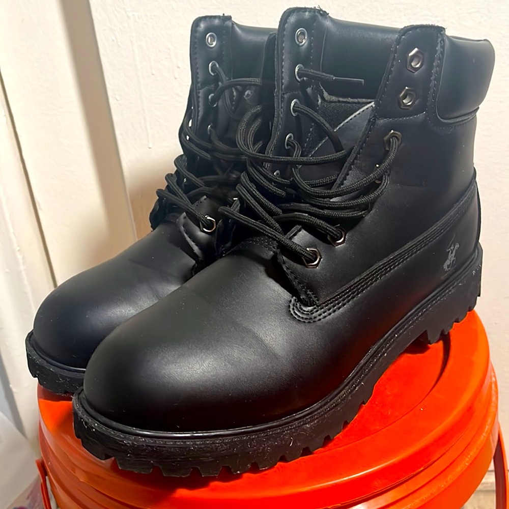 Polo black boots